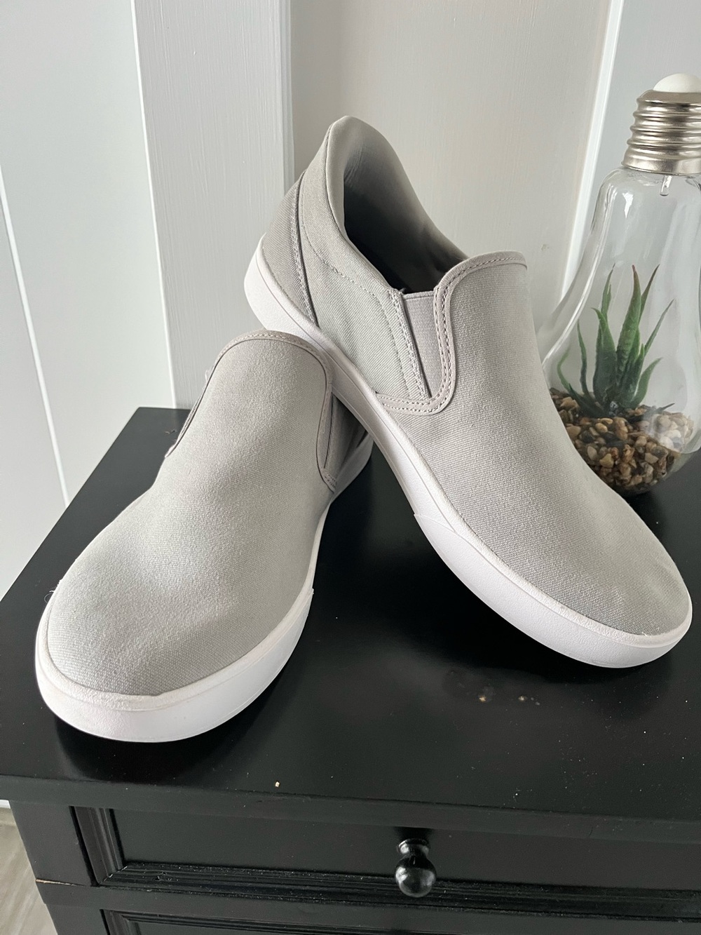 Kizik Slip on Unisex Shoes